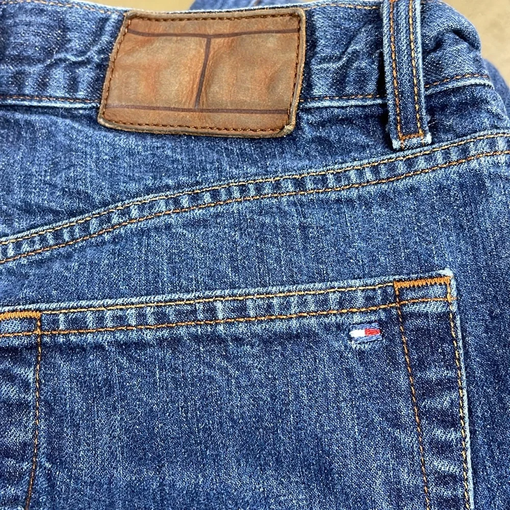 Tommy Hilfiger Medium Wash Denim Jeans 30/30